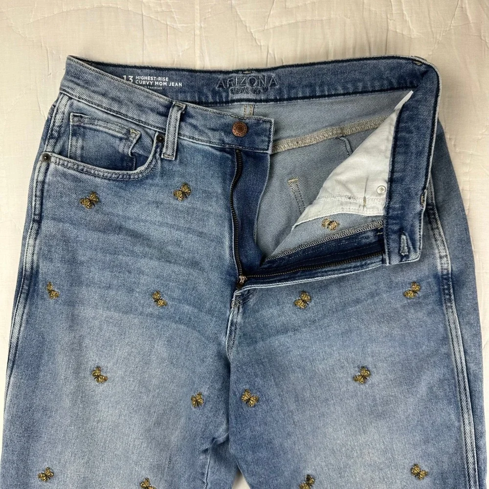 Arizona Jean Co Highest Rise Curvy Mom‎ Jeans Blue Butterfly Embroidered Size 13
